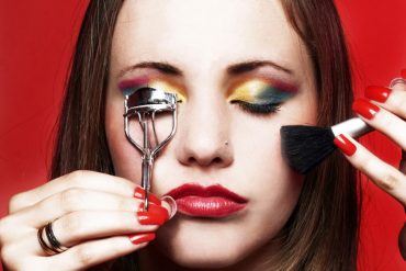 MAQUILLAJE QUE DURA - POSH MAGAZINE