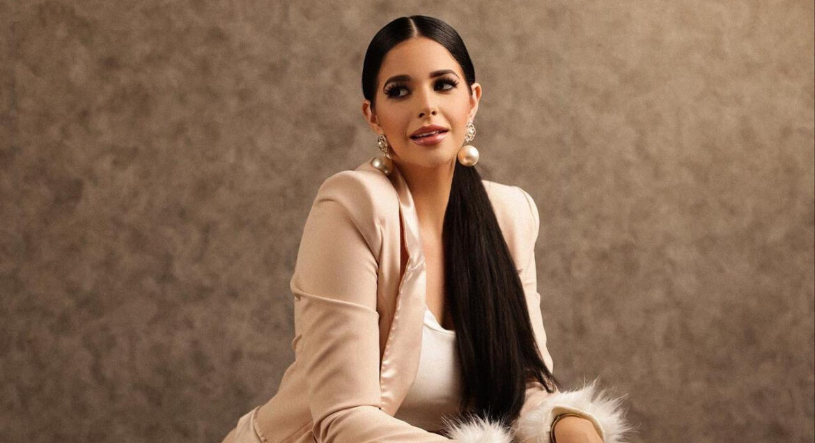 DARSYS MILIAN - MAKE UP-posh magazine